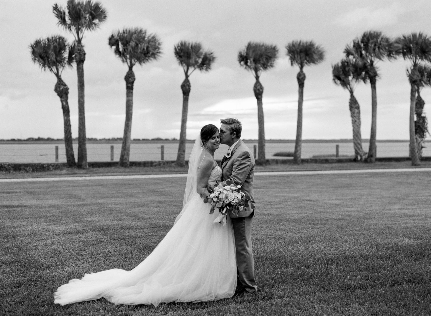 bride and groom for an intimate wedding along the coast on Jekyll Island