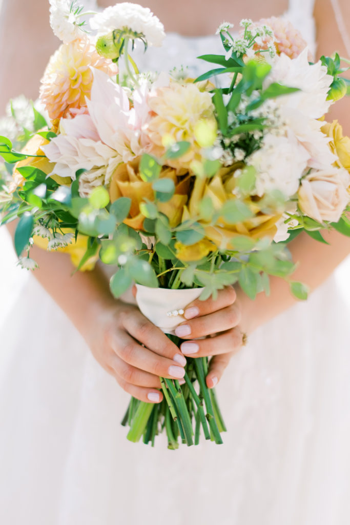 Golden Mustard Roses in the Bride's bouquet